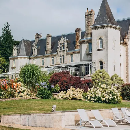 Chateau De Kervoazec - D'hotes Bed & Breakfast 3*