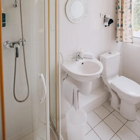 Chateau De Kervoazec - D'hotes 3*