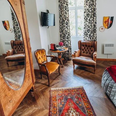 Chateau De Kervoazec - D'hotes Bed & Breakfast