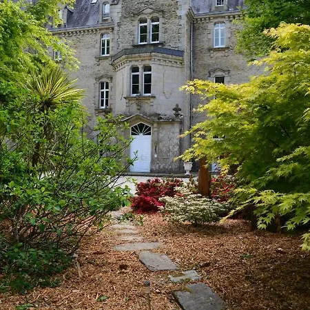 Château De Kervoazec - D'hôtes