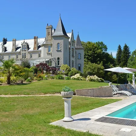 Couette-café Château De Kervoazec - D'hôtes 3*