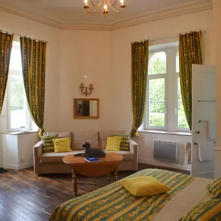Château De Kervoazec - D'hôtes Couette-café Saint-Goazec