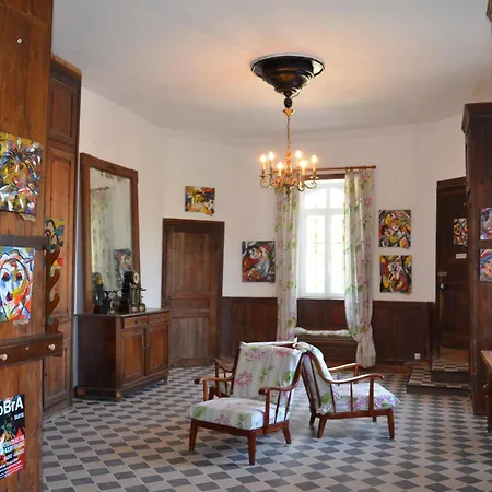 Château De Kervoazec - D'hôtes 3* Saint-Goazec